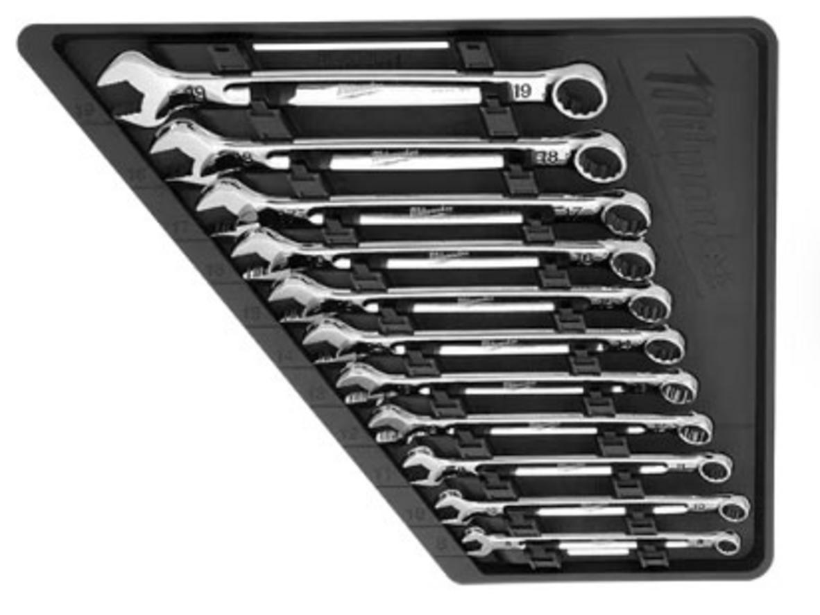 Thép Chrome Vanadium cho độ bền cao và khả năng chống ăn mòn tốt.