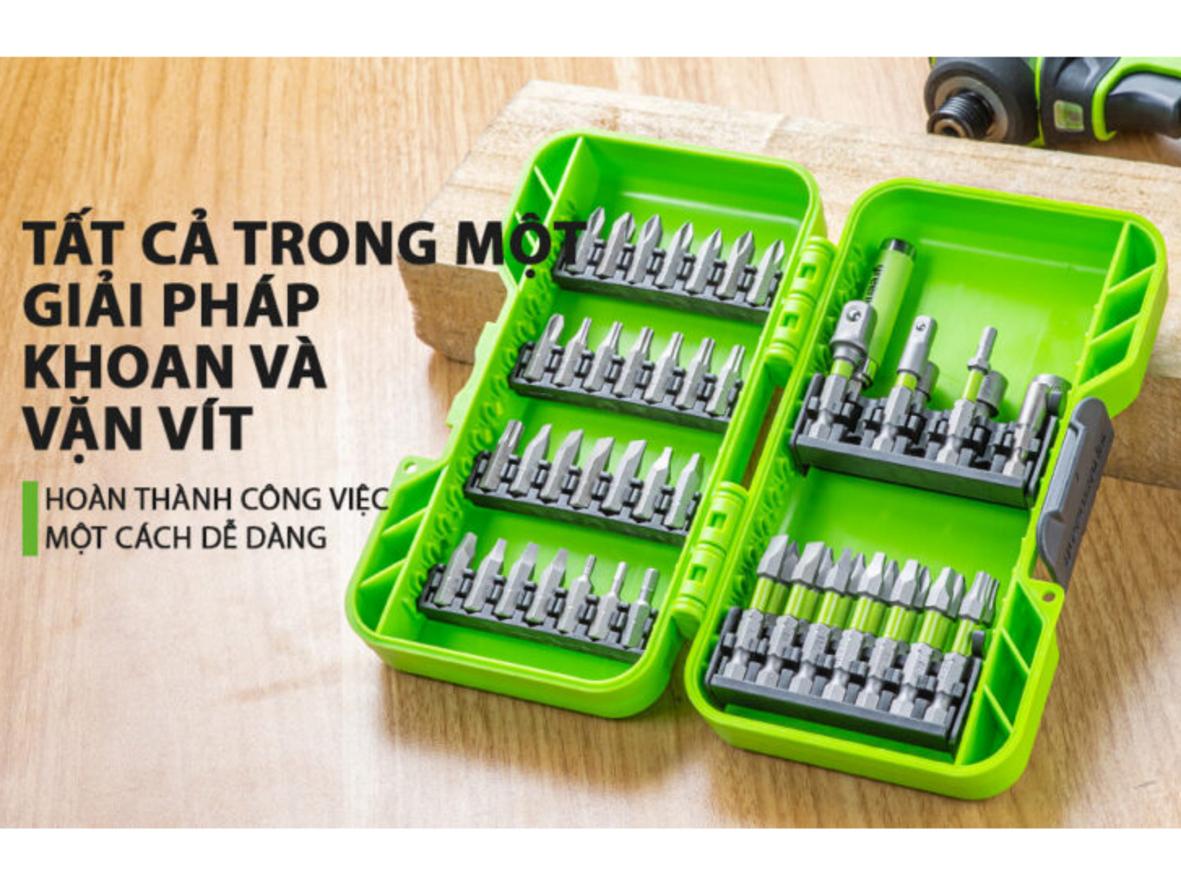 Chuôi lục giác 1/4 inch giúp thay mũi nhanh và giữ chắc trên máy.