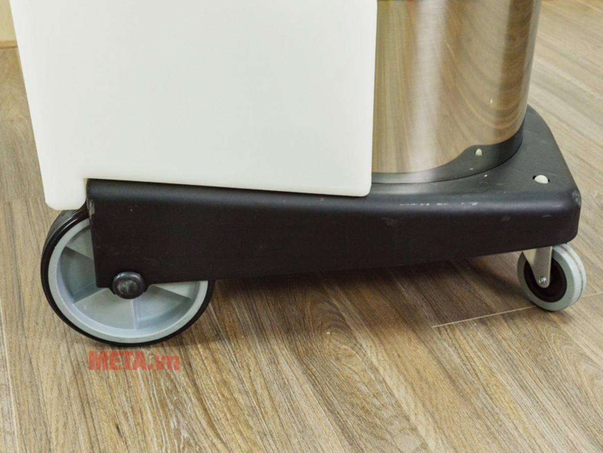 Cấu hình 2 motor hút giúp Clepro C2/60 làm sạch sâu và hút khô nhanh hơn.