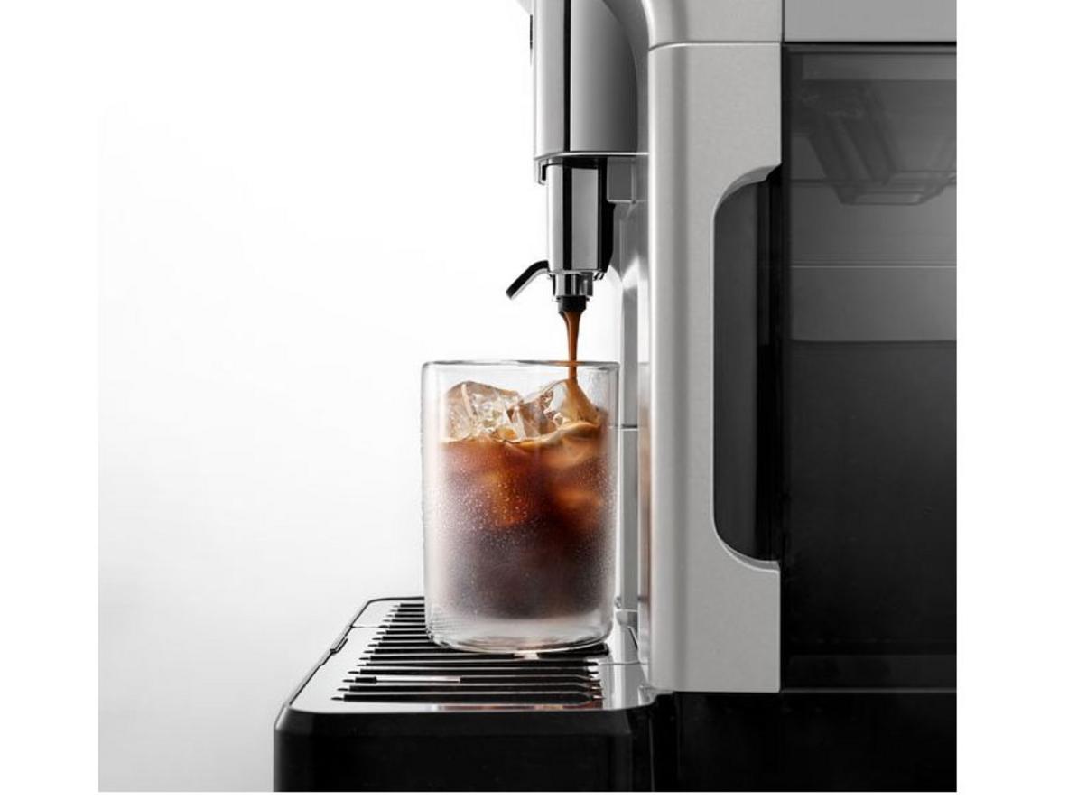 Cold Extraction Technology giúp pha các món cà phê lạnh nhanh và tiện hơn so với cách ủ thủ công.