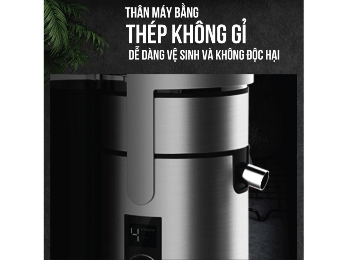 Công suất 800W giúp ép nhanh và tiện hơn mỗi ngày.