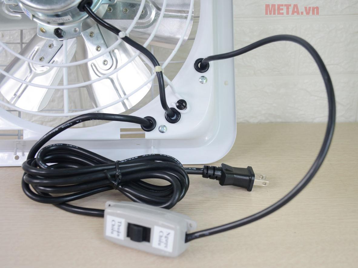 Kích thước gọn giúp Dasin KVF-1025 dễ lắp tường cho không gian hẹp.