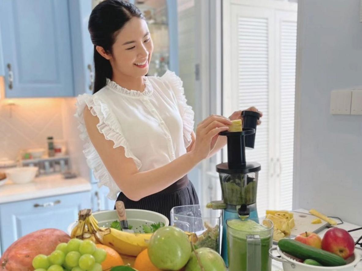 Chất liệu an toàn và dễ vệ sinh cho nhu cầu dùng hằng ngày