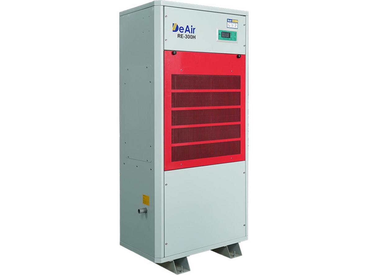 Khả năng chịu nhiệt 5–60°C giúp DeAir.RE-300H làm việc ổn định trong môi trường nóng.