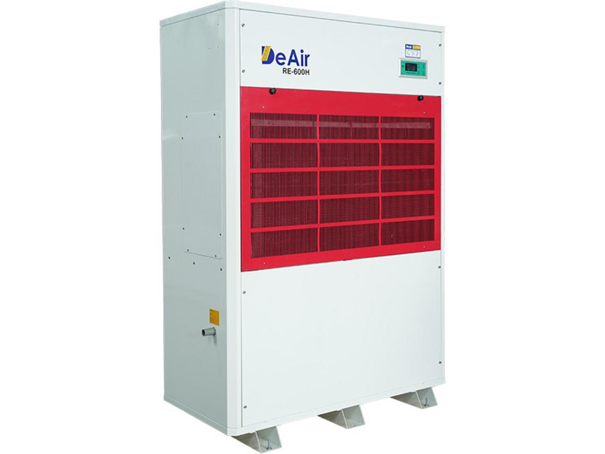 DeAir.RE-600H xử lý ẩm nhanh với lưu lượng gió lớn và thiết kế chịu nhiệt cao.