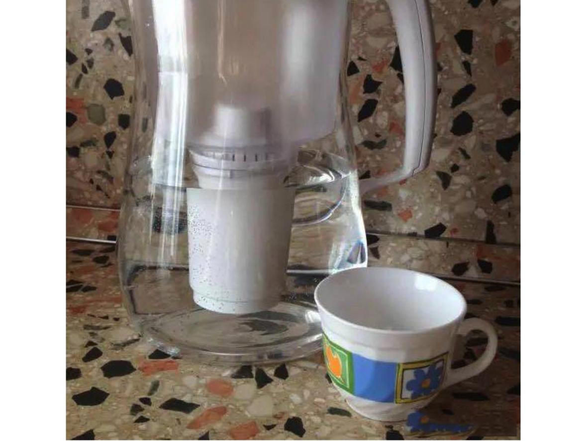 Dung tích 4,2 lít, nước sau lọc 2,2 lít