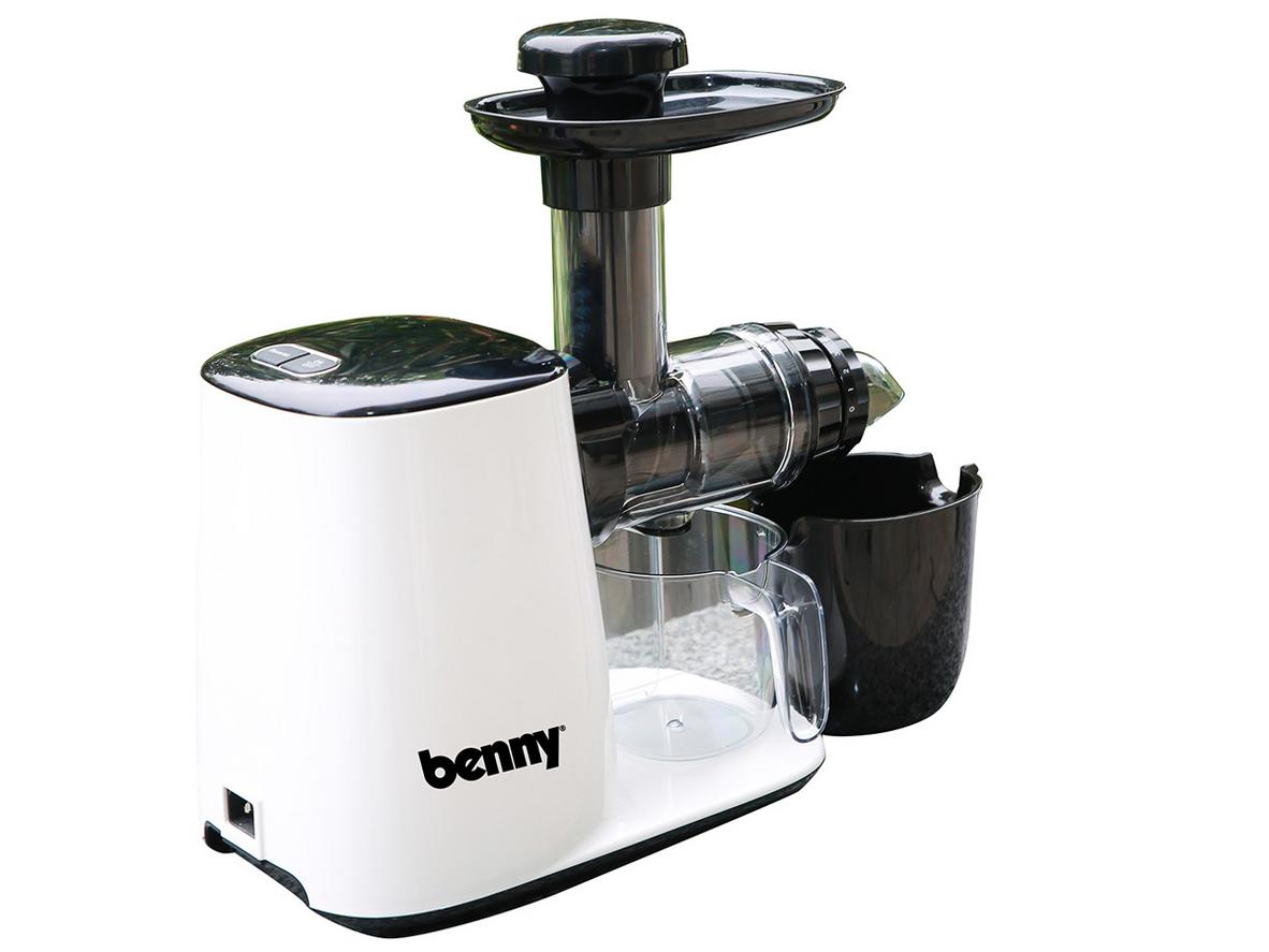 Ép chậm 80 vòng/phút giúp nước ép ít bọt hơn