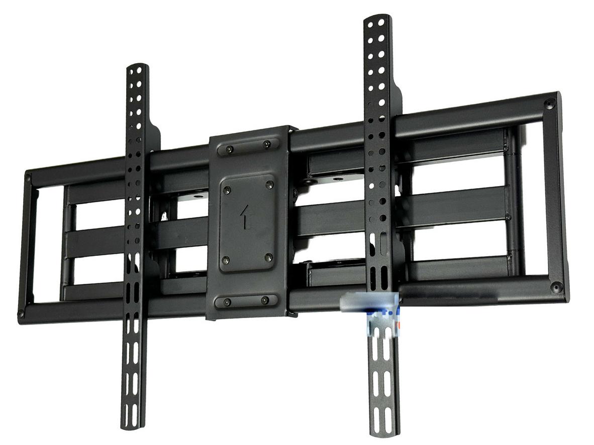Giá treo E69 cho phép ép sát tường hoặc kéo ra xa để đổi góc nhìn.