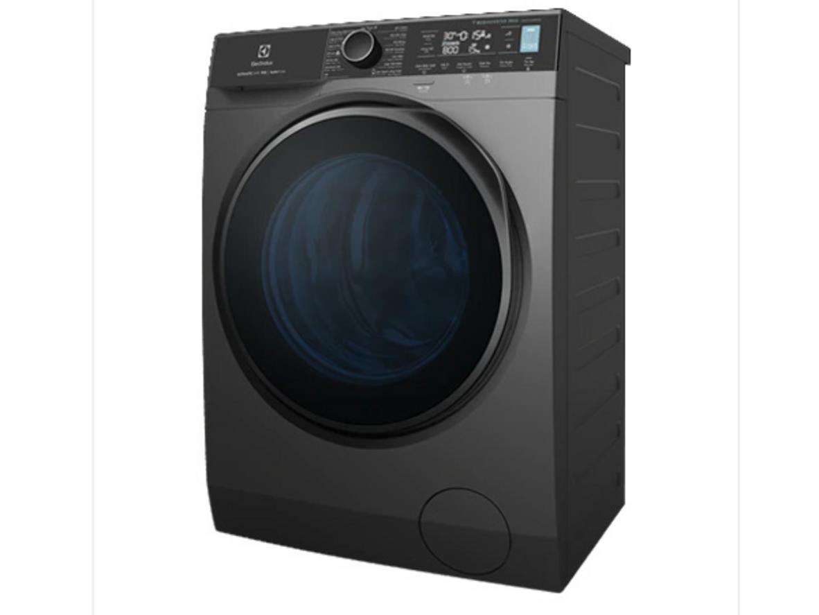 Kích thước hợp lý giúp máy dễ bố trí trong nhiều kiểu nhà ở phổ biến.