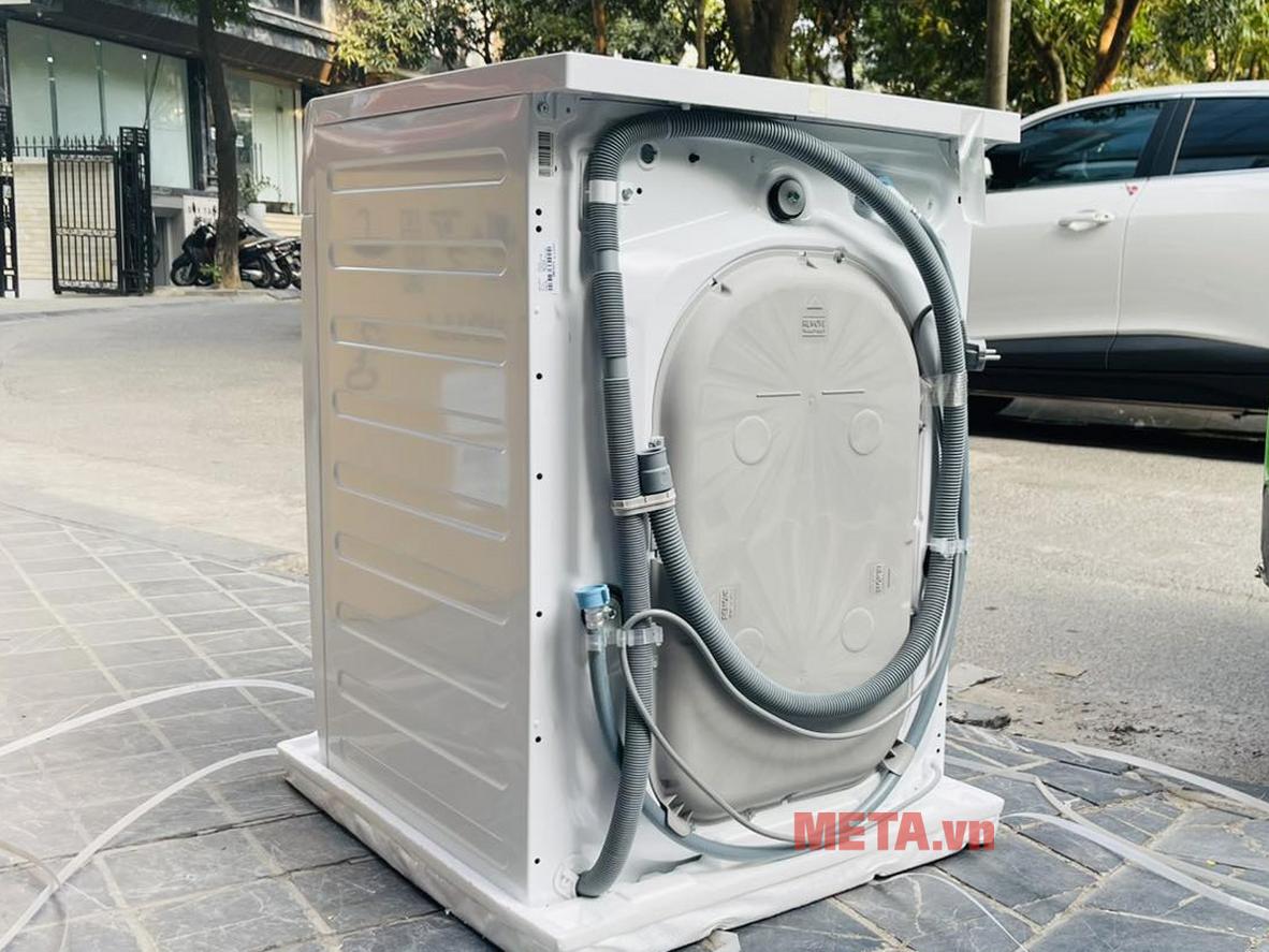 FullWash 45 giúp giặt nhanh cả mẻ lớn trong 45 phút.