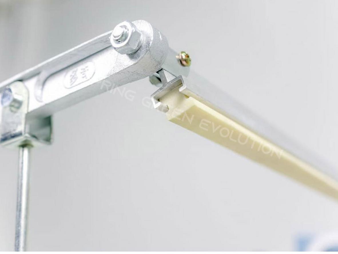Công suất 850W giúp FS01-80 lên nhiệt nhanh và duy trì nhịp hàn ổn định.