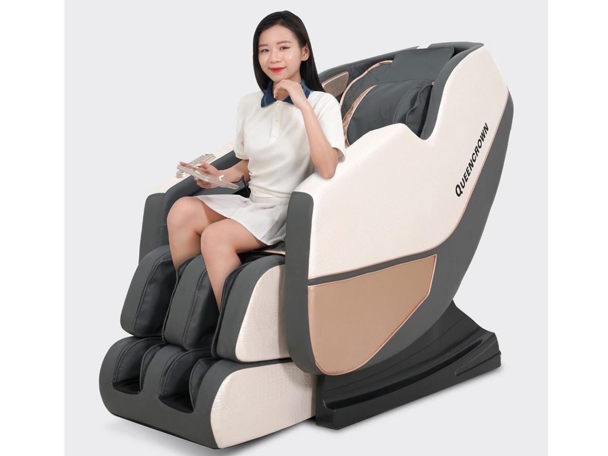 Tổng quan Ghế massage Queen Crown QC 699