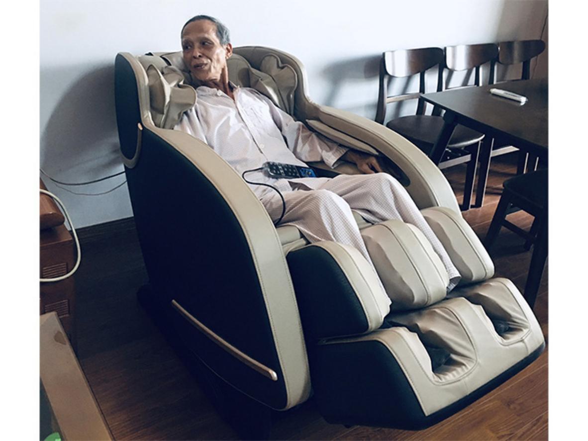 Tổng quan Ghế massage toàn thân Kamita KC-268