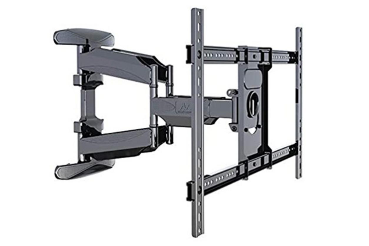 NB P6 cho phép kéo ra 380 mm, thu sát 52 mm và xoay 160-180 độ tùy kích thước TV.