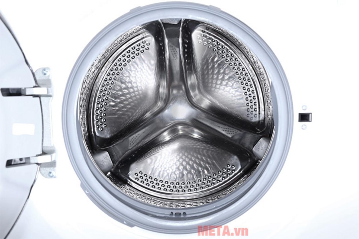 Chế độ giặt nhanh 14 phút rất hợp khi cần đồ sạch gấp.
