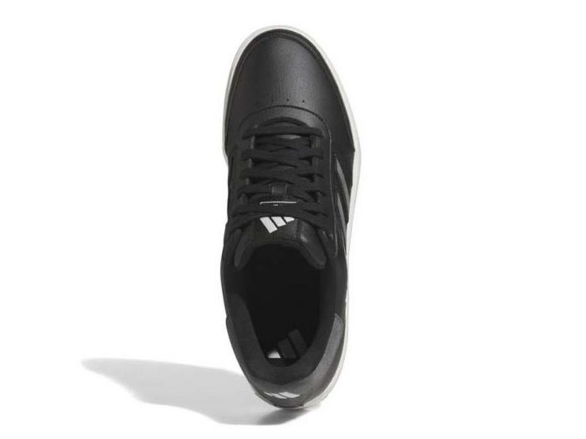 Adiwear spikeless outsole và regular fit giúp Retrocross 24 IG3278 dễ mang, dễ chơi, dễ phối.