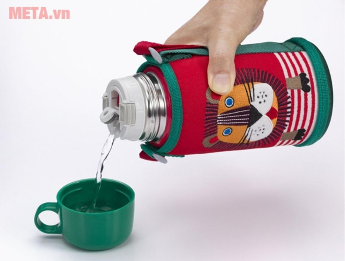 Giữ nhiệt tốt cho cả nóng và lạnh.
