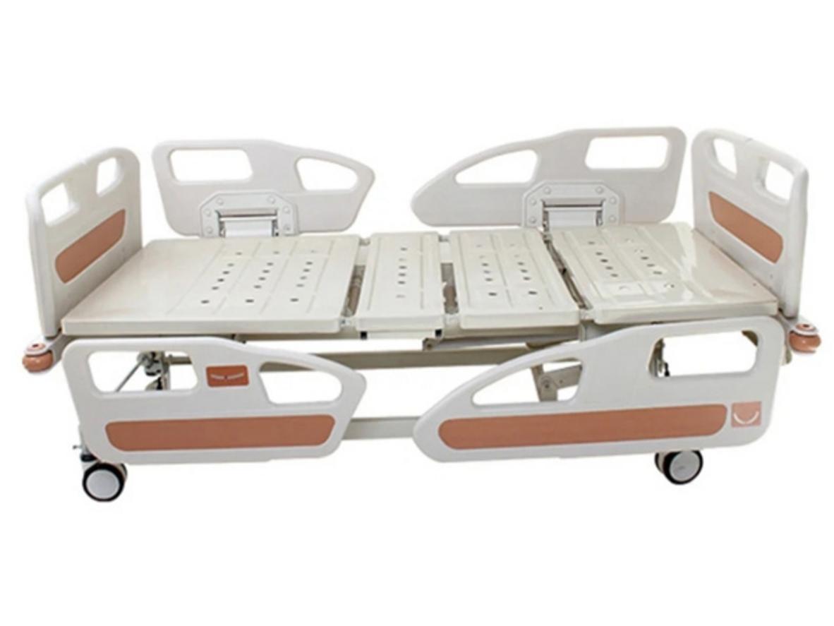 Giường bệnh nhân 3 chức năng Maidesite M01 với 3 tay quay cơ học và 4 bánh xe di chuyển.