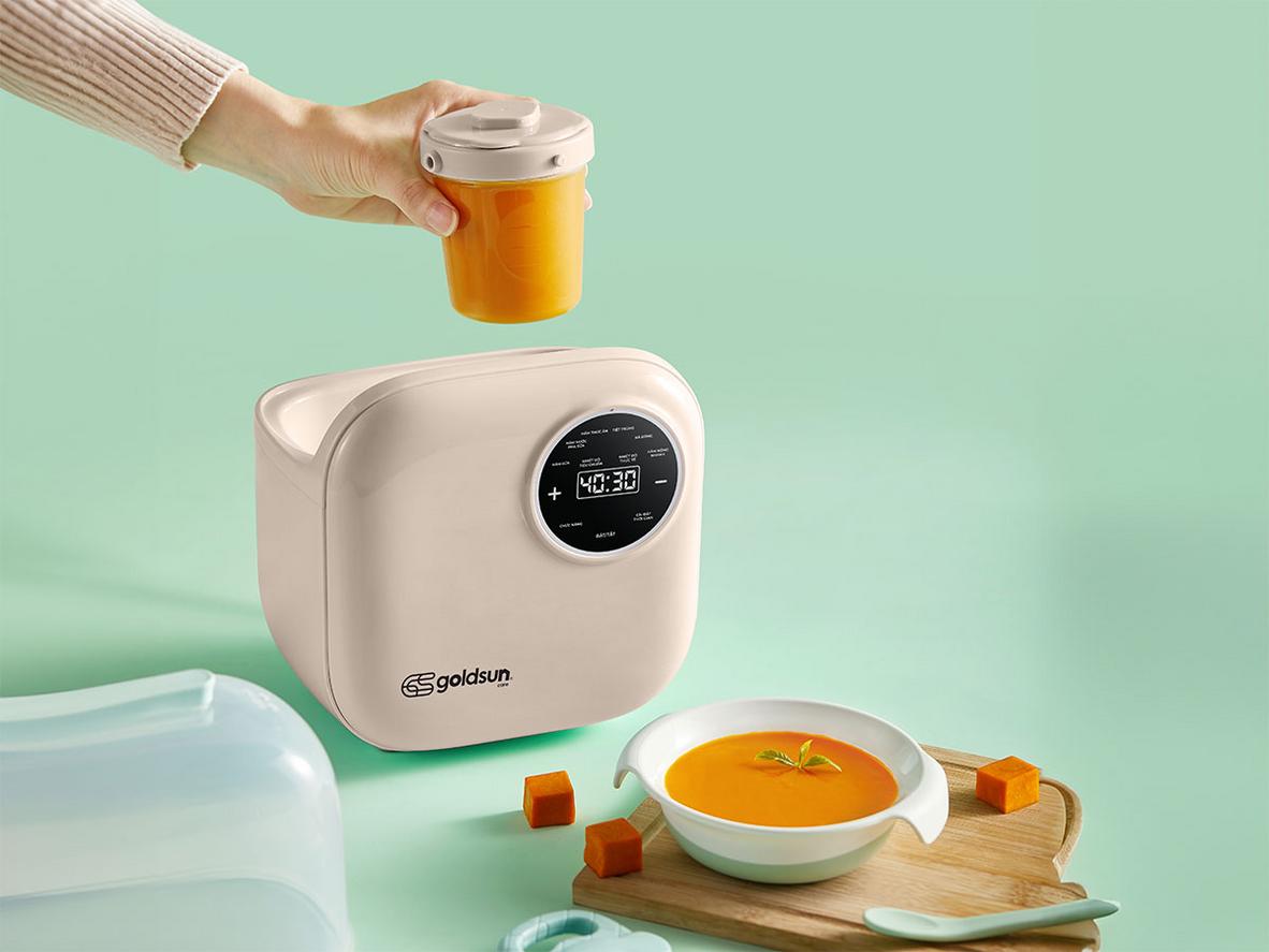 Khoang đôi giúp hâm 2 bình cùng lúc, phù hợp chăm bé liên tục.