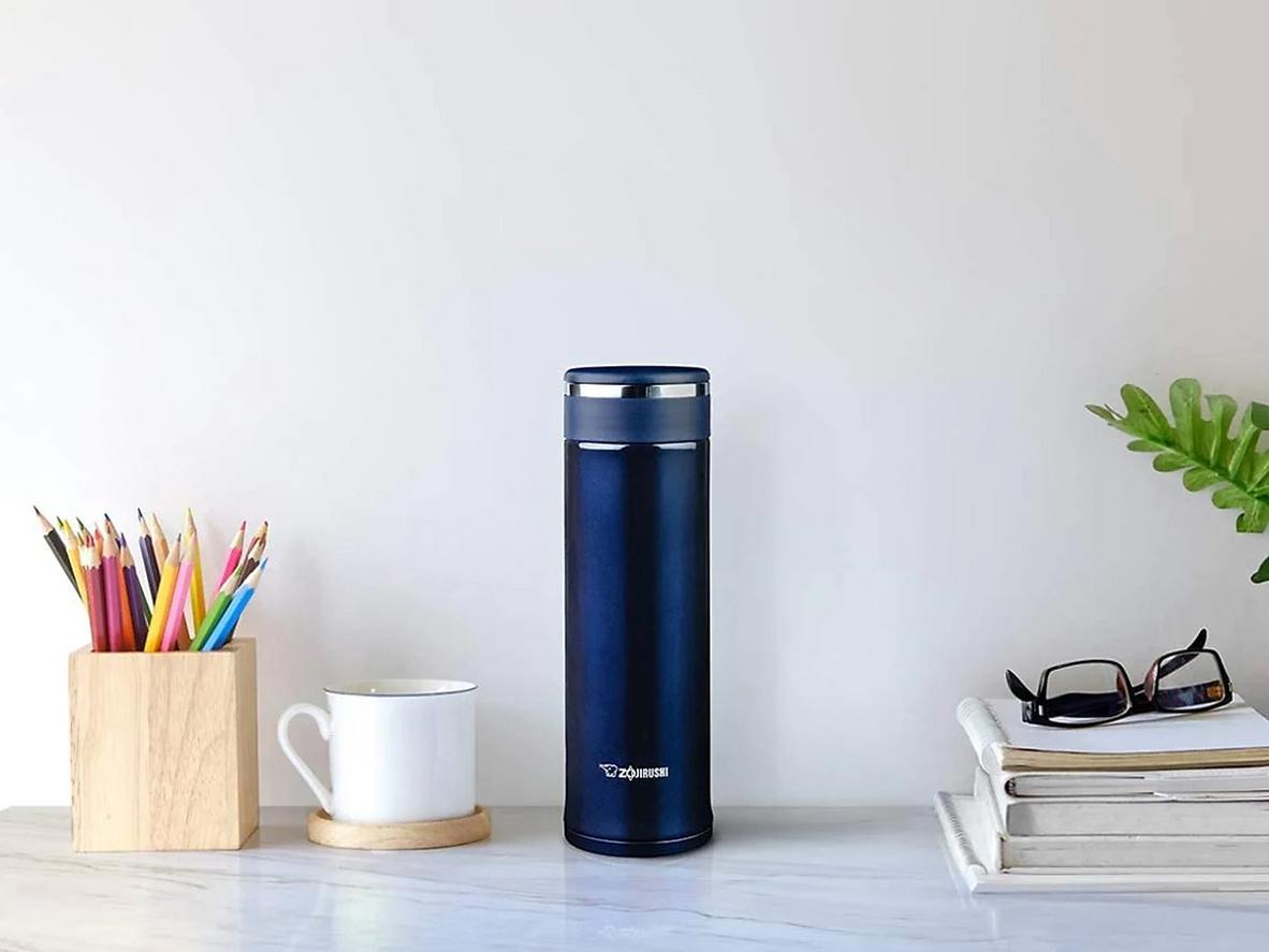 Thiết kế gọn nhẹ và cao cấp của Zojirushi SM-JTE46