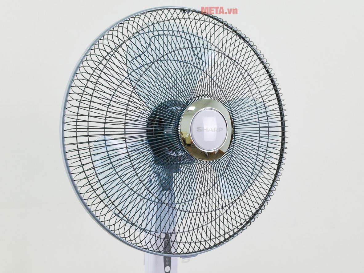 Hẹn giờ tắt và gió tự nhiên cho giấc ngủ thoải mái.