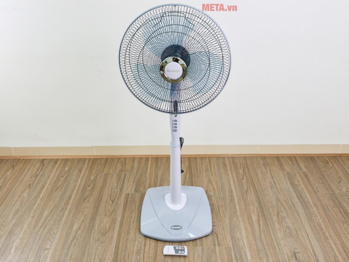 Hẹn giờ tắt và gió tự nhiên cho giấc ngủ thoải mái.