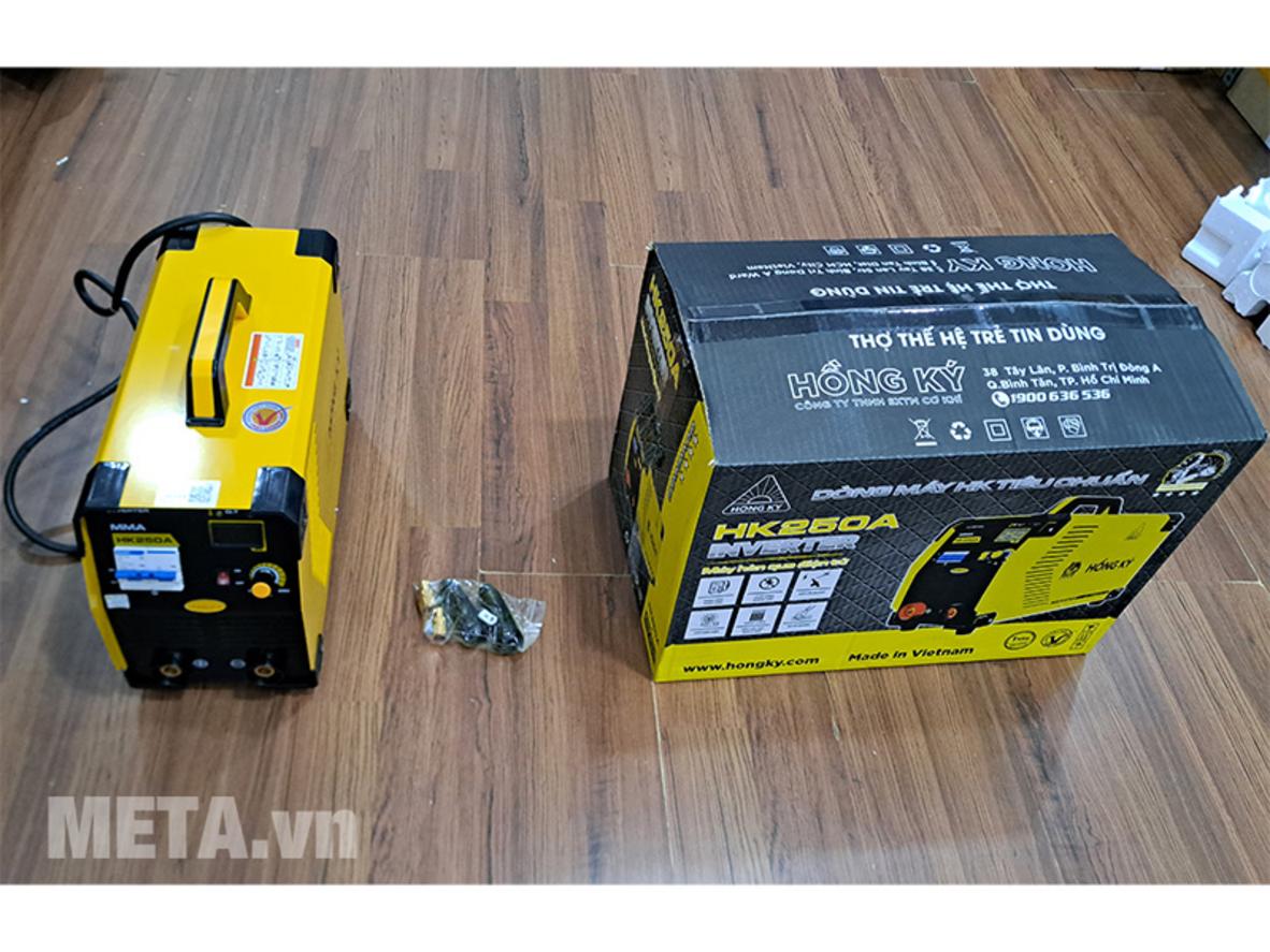 Công nghệ Inverter/IGBT giúp HK 250A vận hành êm và tiết kiệm điện.