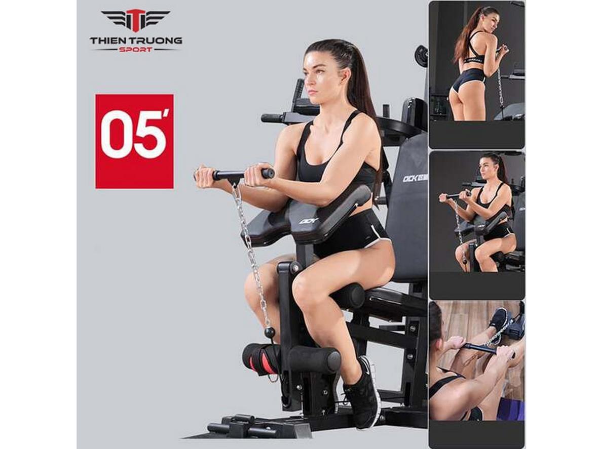 Bộ tạ 73kg đi kèm giúp người dùng bắt đầu tập ngay sau khi lắp đặt.