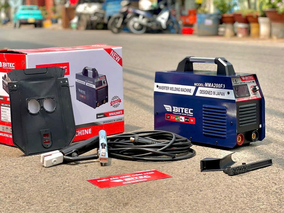 IGBT inverter giúp máy hàn ổn định và dễ kiểm soát hơn.