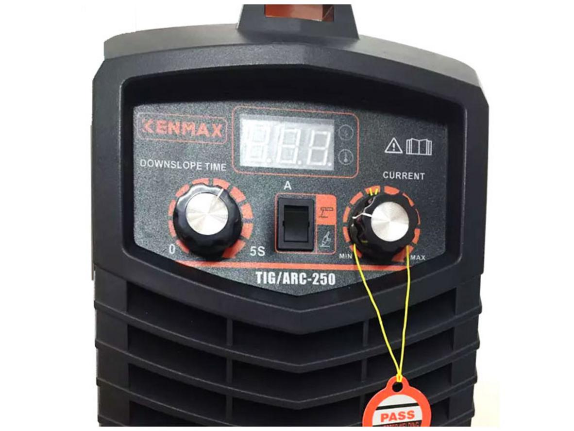 Công nghệ IGBT Inverter giúp máy hàn Kenmax vận hành ổn định và tiết kiệm điện.