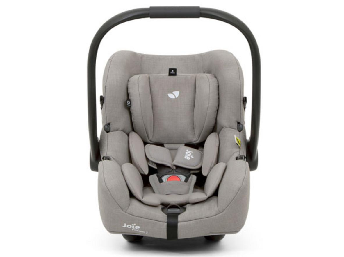 Lắp đặt ISOFIX linh hoạt và tay xách tiện dụng