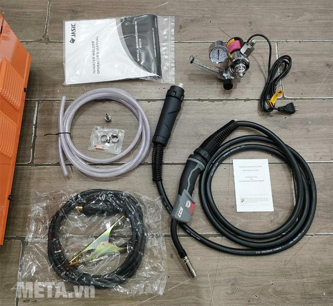 Máy hỗ trợ 3 cỡ dây hàn để linh hoạt ứng dụng.