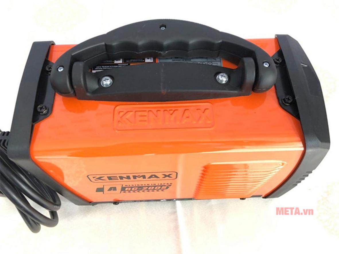 ARC-200S cho hồ quang ổn định, dễ thao tác với que 2.5mm.