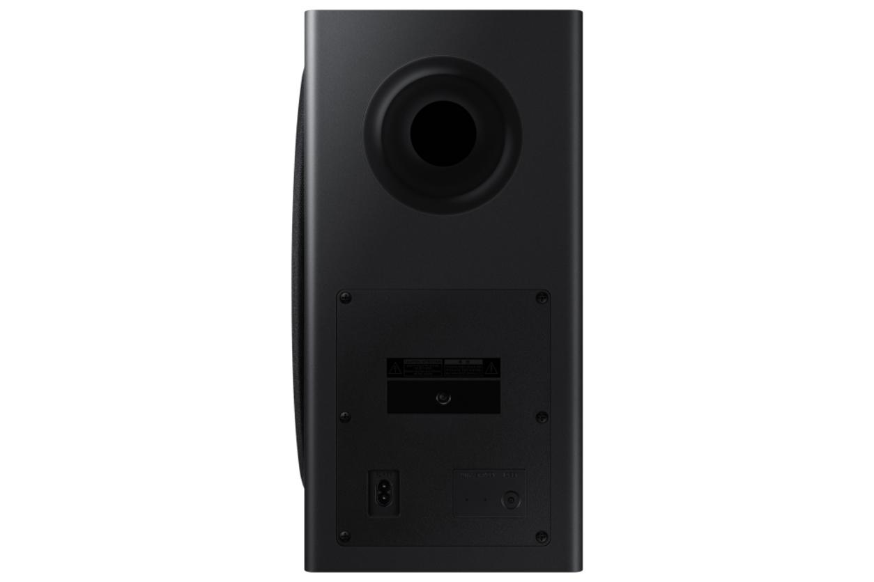 Wi‑Fi, Bluetooth và HDMI eARC giúp kết nối tiện lợi, đồng bộ nhanh.