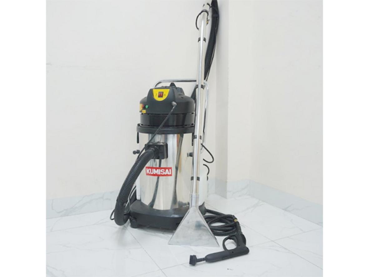 Công suất hút 3.300W giúp máy rút nước nhanh và làm sạch sâu.