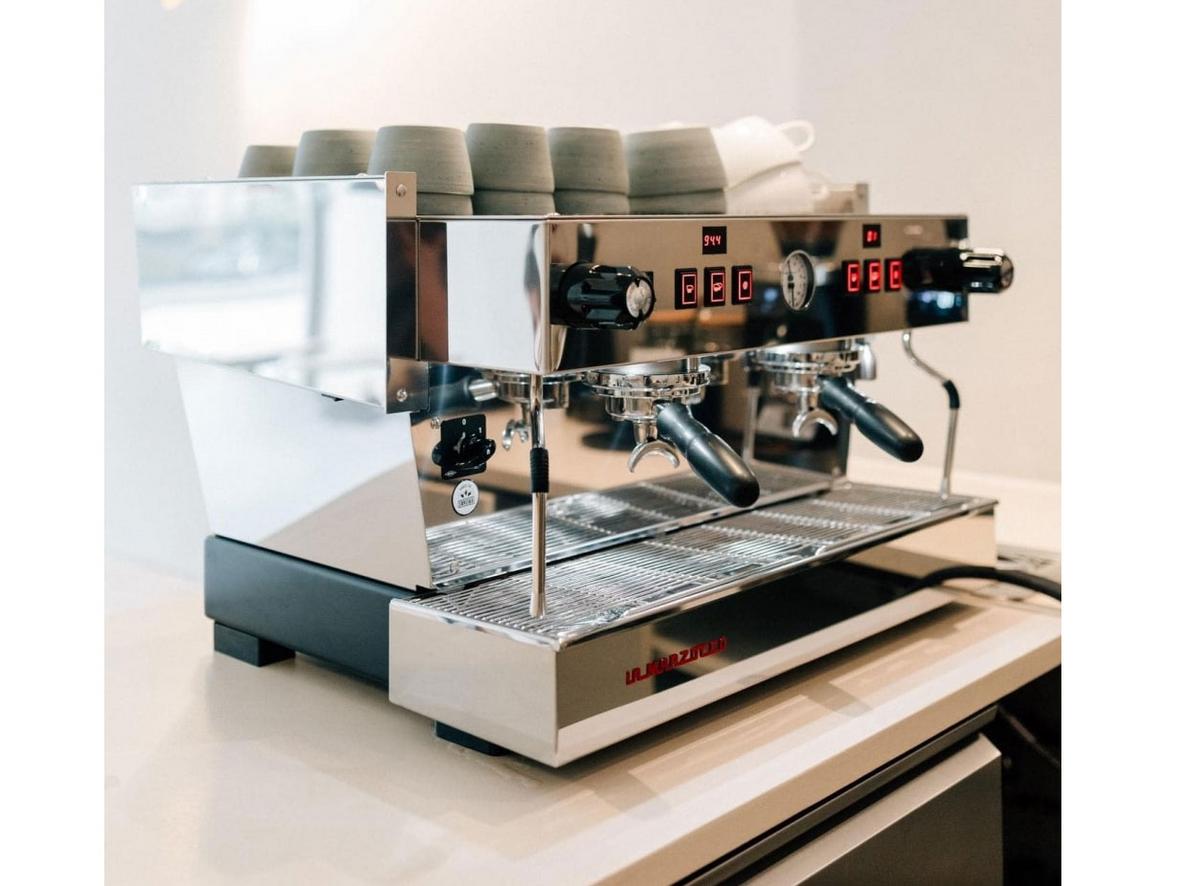 La Marzocco Linea Classic S 2 Group AV — máy pha espresso 2 group cao cấp cho quán đông khách