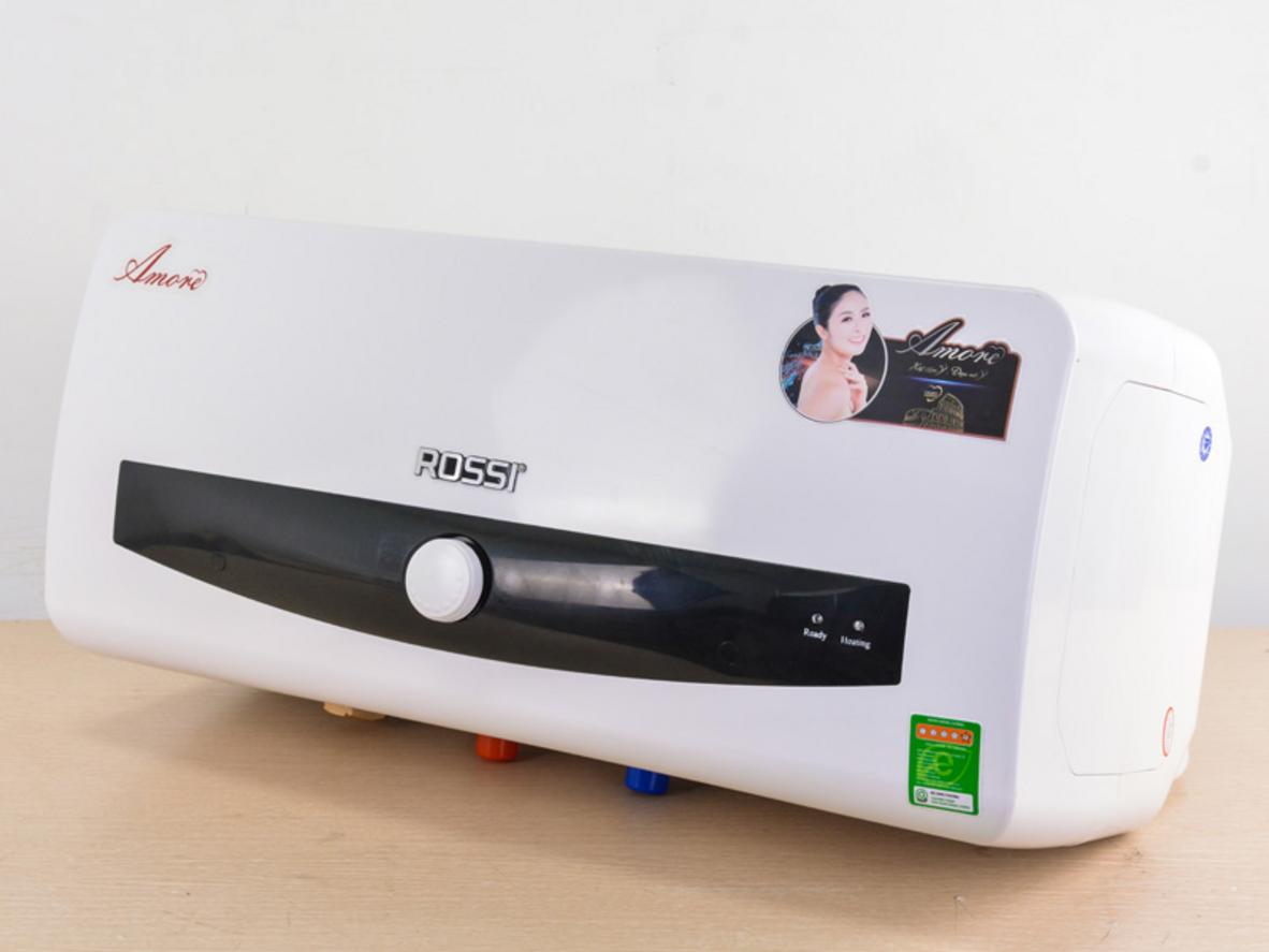 Làm nóng nhanh với dung tích 20 lít và công suất 2.500W