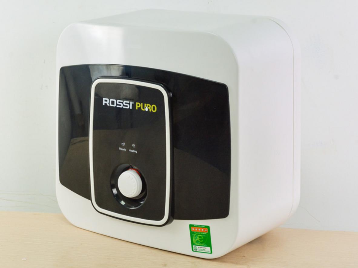 Công suất 2.500W cho khả năng làm nóng nhanh