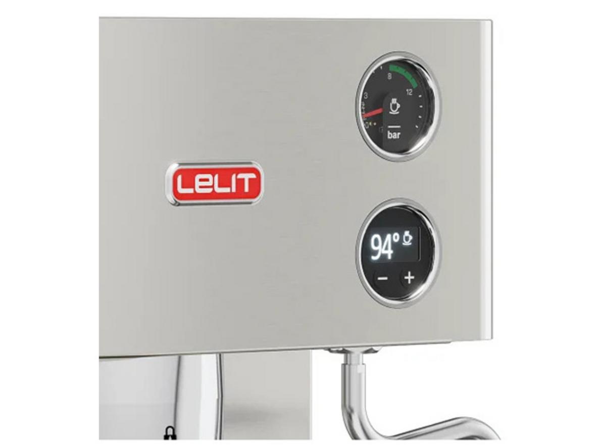 PID và LCC giúp kiểm soát nhiệt độ, pre-infusion và thời gian chiết xuất
