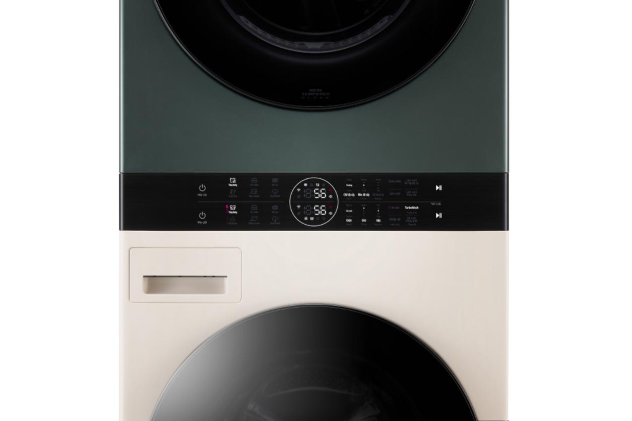 LG ThinQ™ và bảng điều khiển trung tâm giúp vận hành tiện lợi hơn.