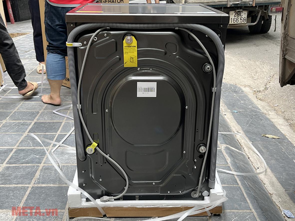 Lồng giặt 525mm cho không gian đảo trộn rộng hơn.