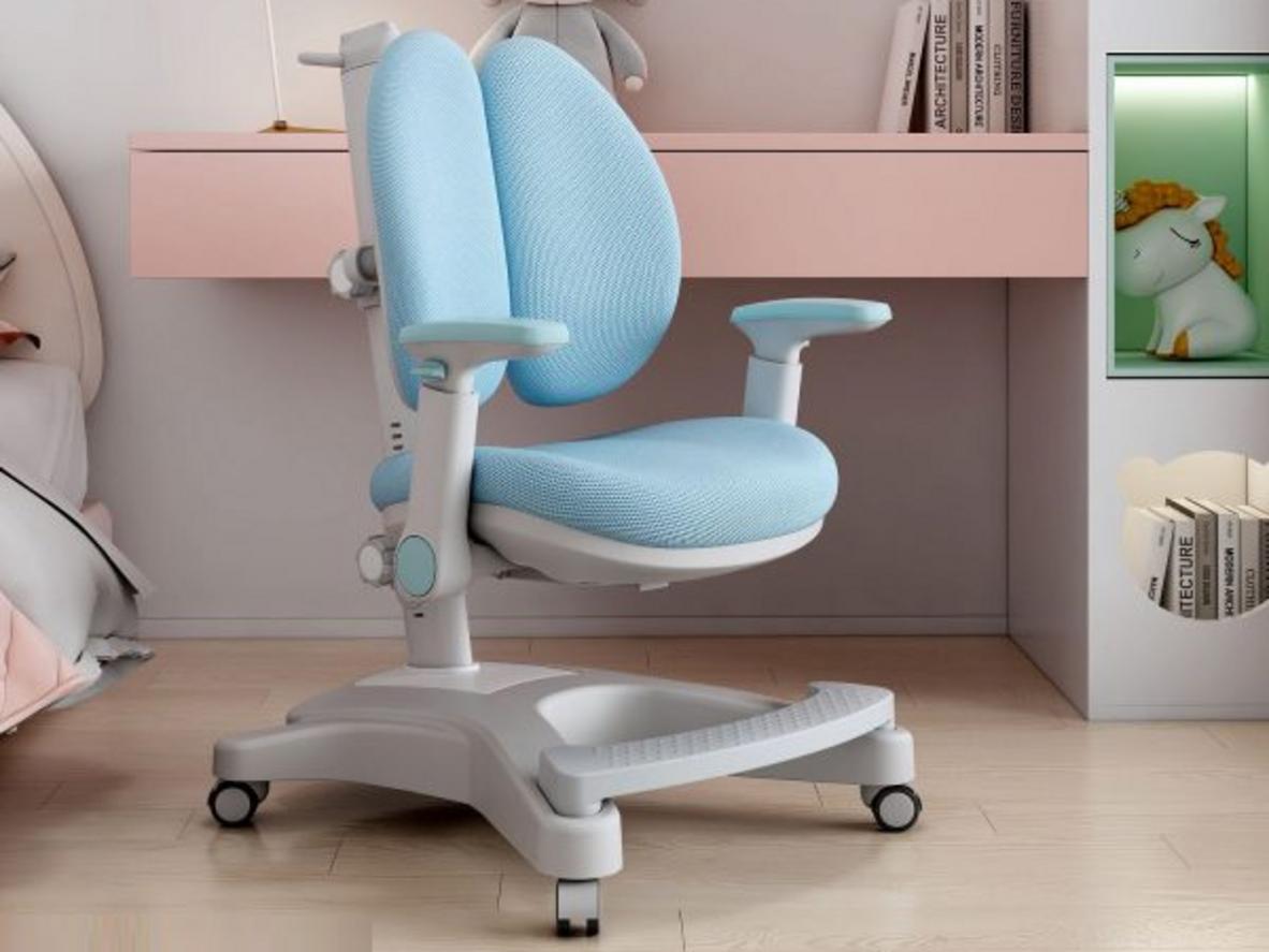 Lưng ghế chia đôi ôm sát lưng và hỗ trợ tư thế ngồi