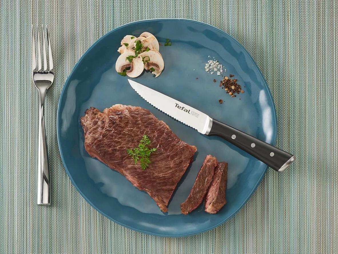 Thép không gỉ Đức X50CrMoV15 cho độ bền và khả năng chống ăn mòn cao.
