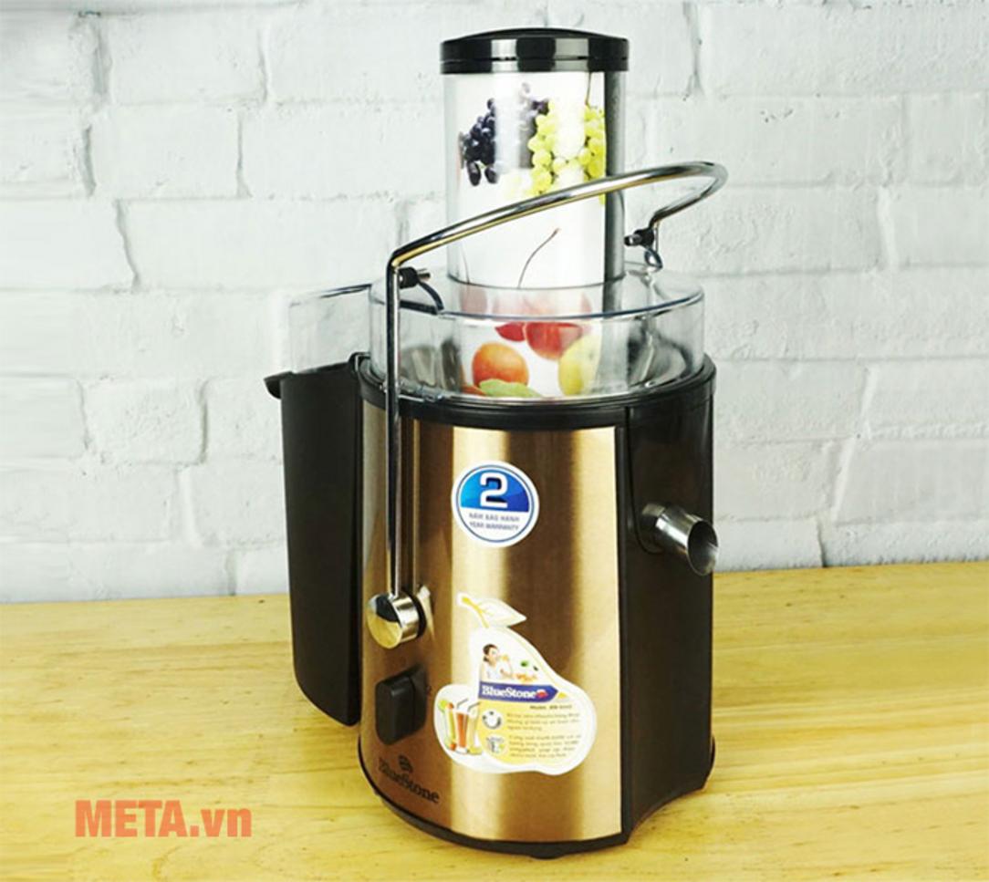 Lưới lọc Inox 304 giúp nước ép mịn và sạch bã hơn.