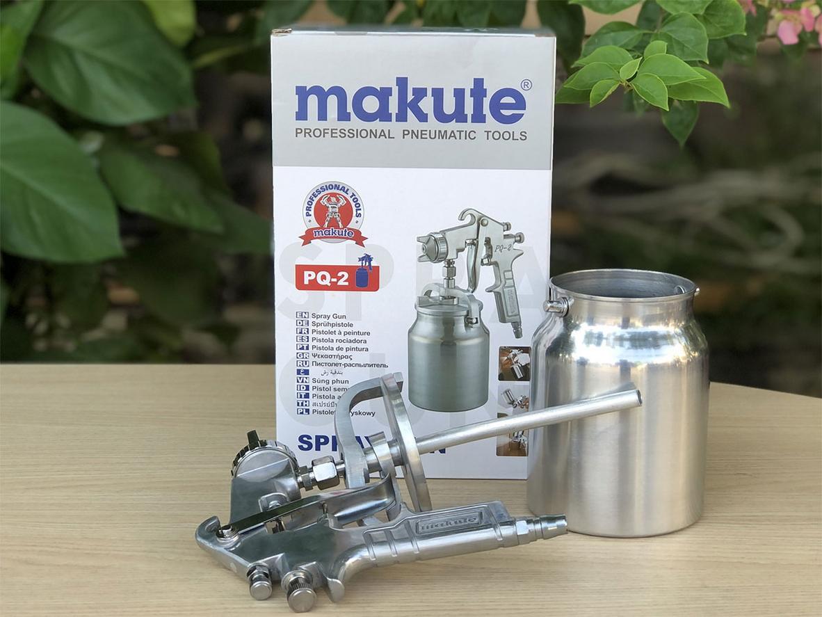 Chi tiết Makute PQ-2: bình dưới 1 lít, đầu phun 2.0mm, dùng khí nén ổn định.