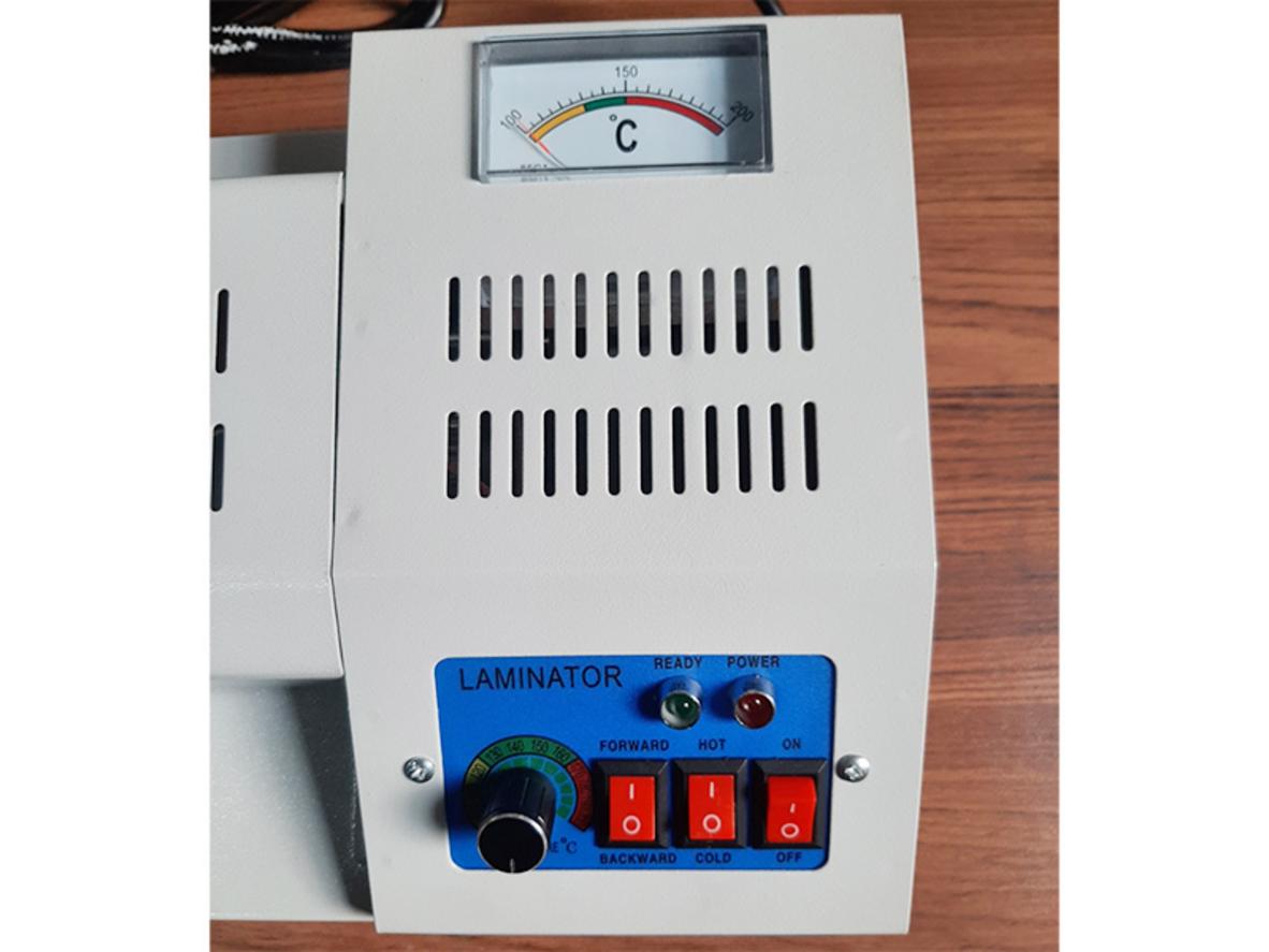 Dải nhiệt và màng ép linh hoạt cho nhiều nhu cầu sử dụng.