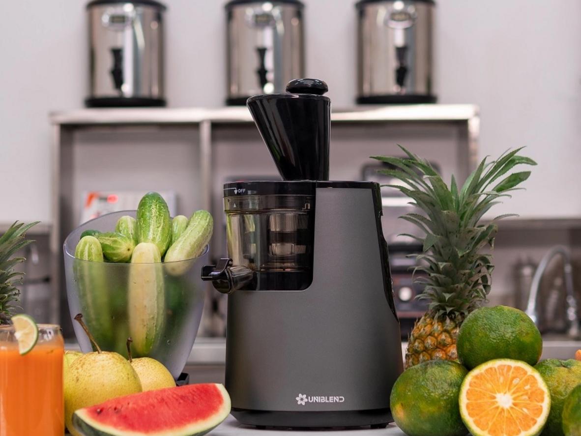 Tổng quan Máy ép chậm Uniblend UBE-250