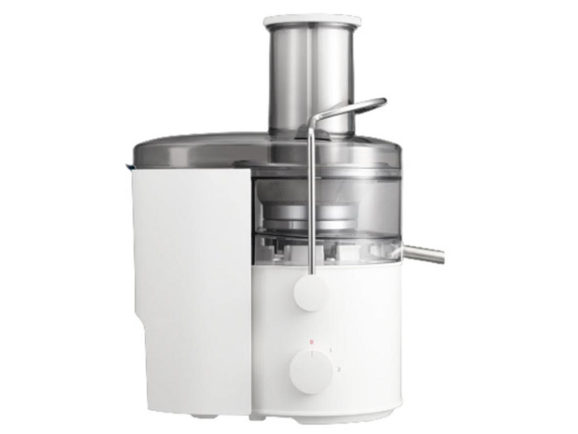 2 tốc độ ép giúp xử lý linh hoạt nhiều loại nguyên liệu.