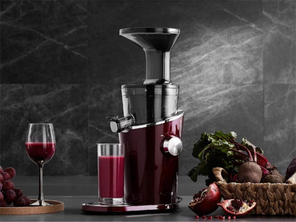 Công nghệ Easy Clean giúp vệ sinh nhanh và đơn giản.