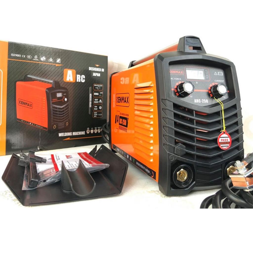 Máy hàn điện tử Kenmax ARC-250 gọn nhẹ, dễ mang theo và phù hợp nhiều nhu cầu hàn thực tế.